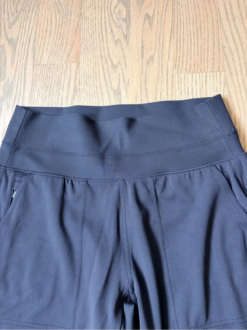 Athleta High Rise Venice Jogger Pants Black